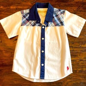 WDW short sleeve button down